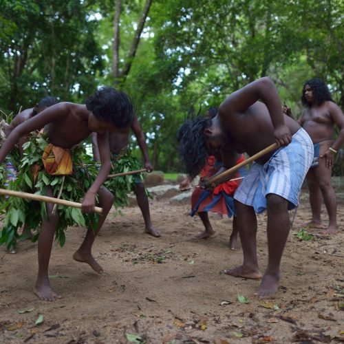 Dambana,,Sri,Lanka,,November,12,,2015:,Indigenous,Warrior,Dance