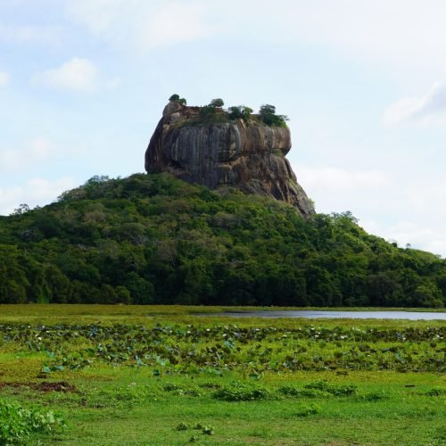 Sigiriya,Lion,Rock,In,Sigiriya,,Sri,Lanka,Shot,On,August